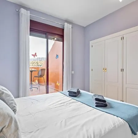 Vineyard Shores - Apartment