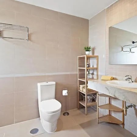 Vineyard Shores - Apartment